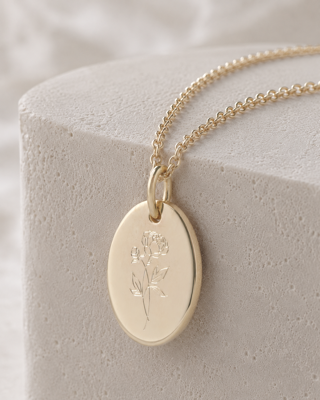 Geburtsblumen-Kette November mit Pfingstrosen-Anhänger als dezenter Schmuck